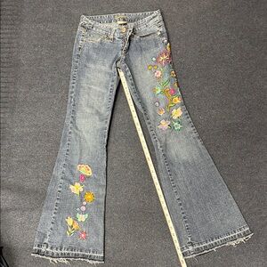Y2K Embroidered Floral Jeans